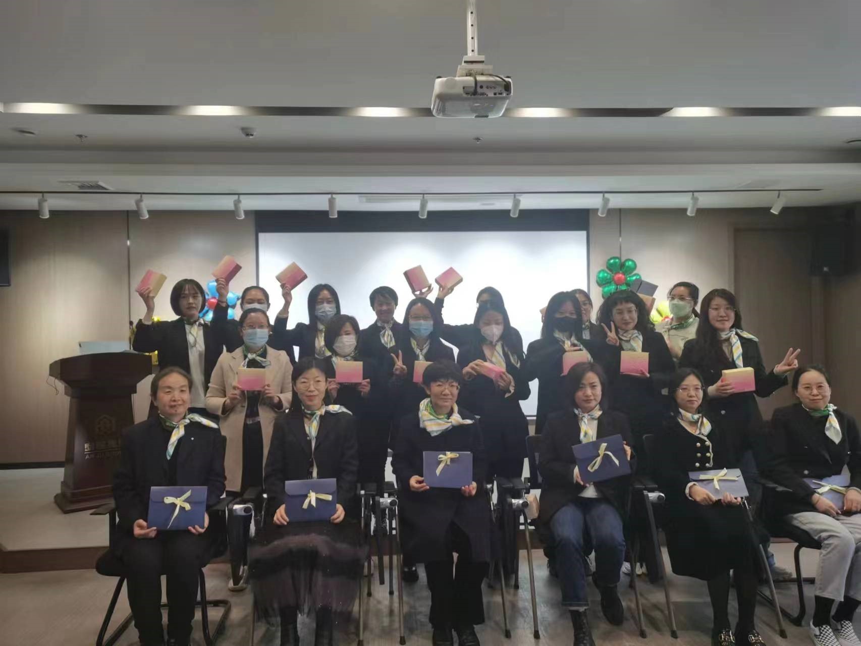 冰球突破-冰球电游豪华版_MG冰球游戏