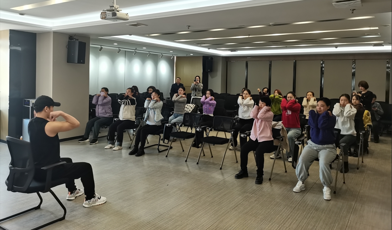 冰球突破-冰球电游豪华版_MG冰球游戏